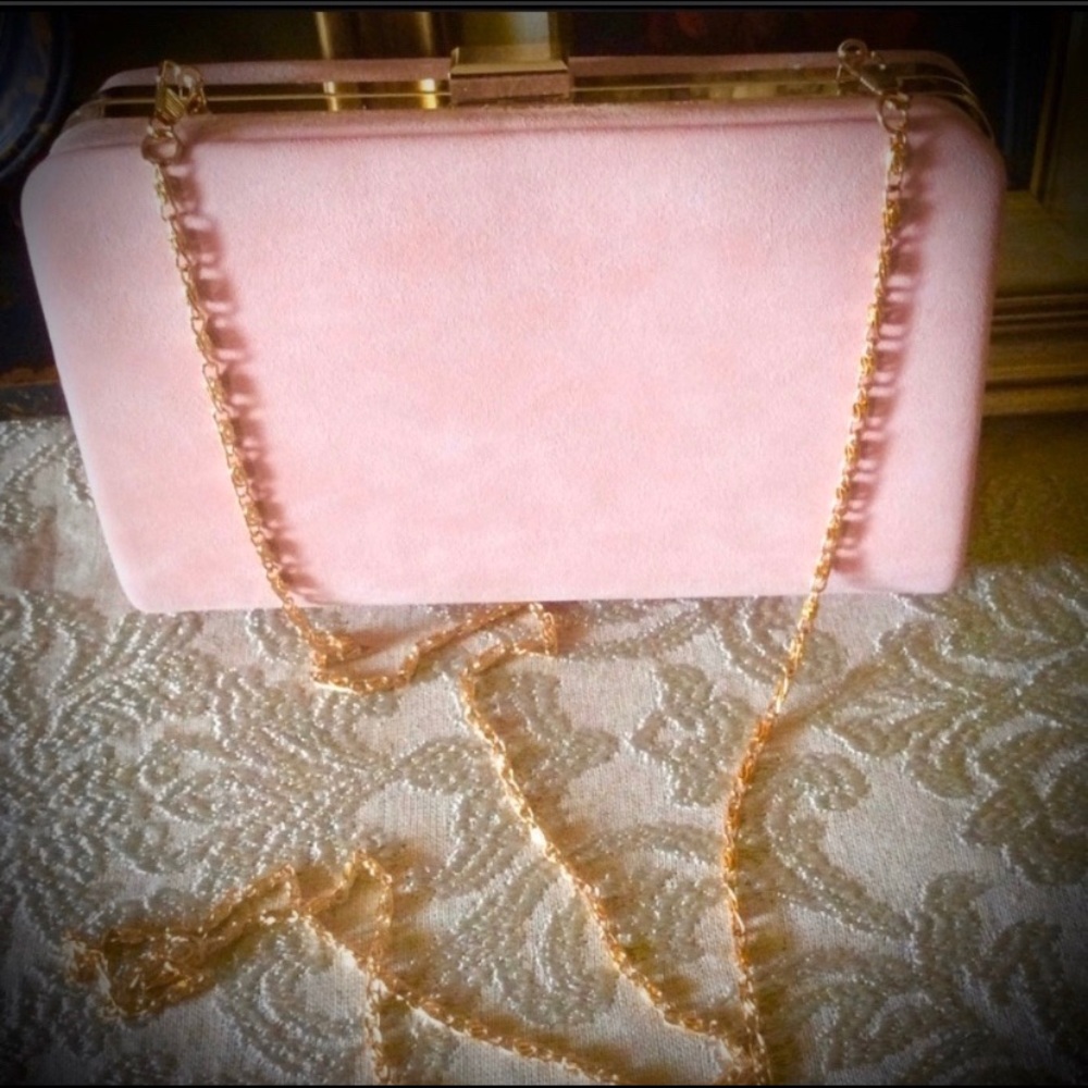🎉👛🎉Paris Pink Pillbox Baguette Bag👛